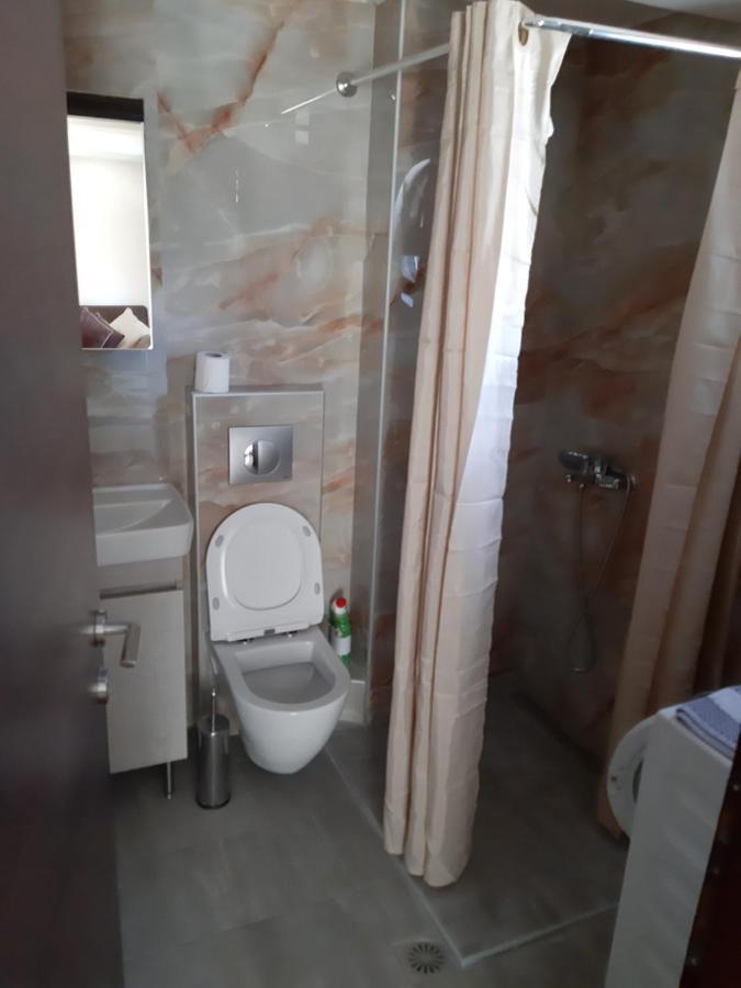 Kosmos Service Apartment City Center 1 With Additional Cost Parking Thessaloníki Ngoại thất bức ảnh