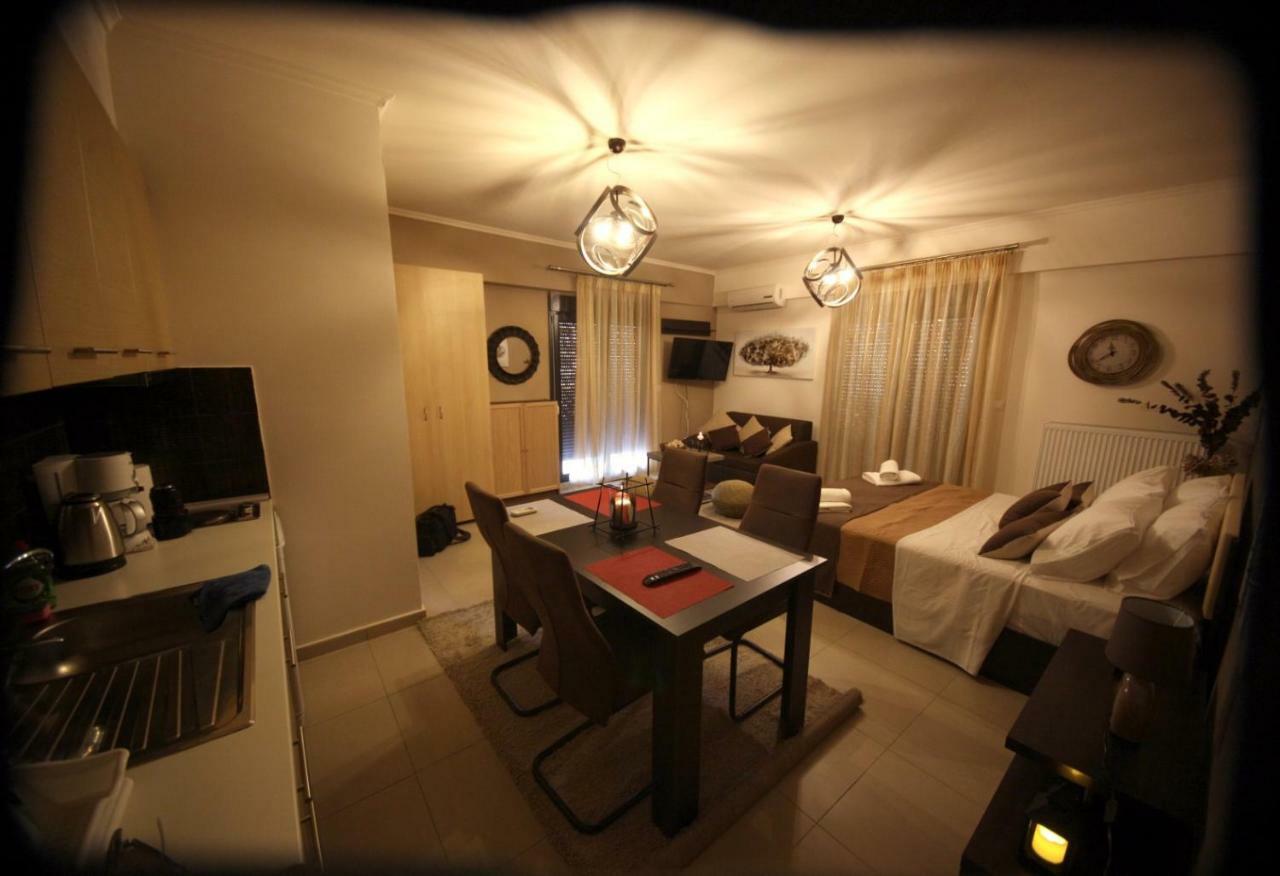 Kosmos Service Apartment City Center 1 With Additional Cost Parking Thessaloníki Ngoại thất bức ảnh